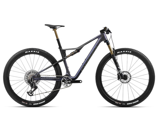 OIZ M-LTD M Tanzanite Carbon View-Carbon Raw